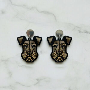 Aretes Airedale Terrier