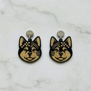Aretes Akita Inu